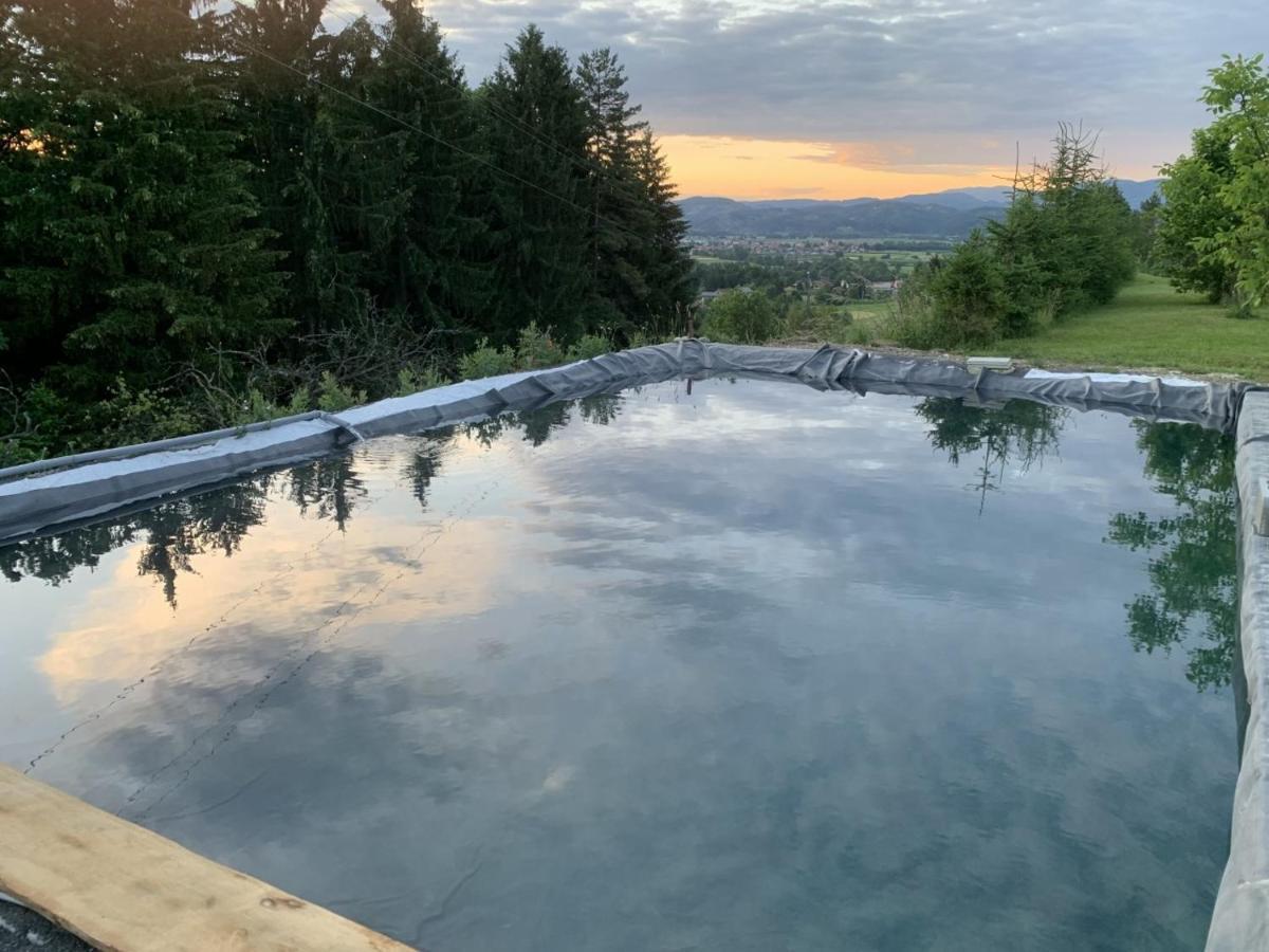 Hillside Bio Resort Apartment With Mountain View 皮瑞伯德 外观 照片